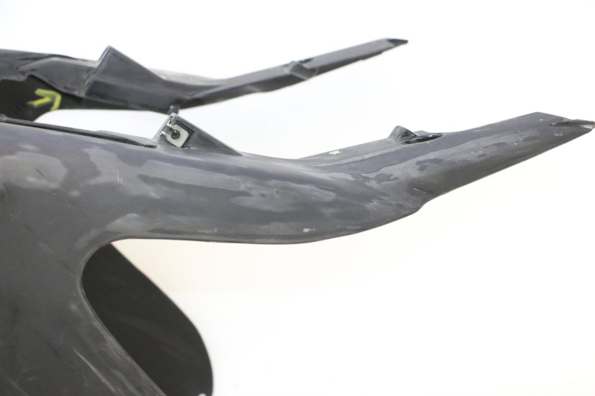 photo de FRONT FAIRING MBK NITRO 50 (2004 - 2008) - Distinctive features