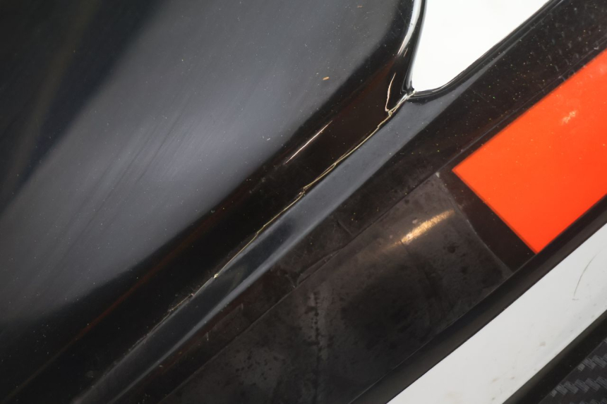 photo de FRONT FAIRING LAZIO RENO 50 (2016 - 2021) - Fixing points details