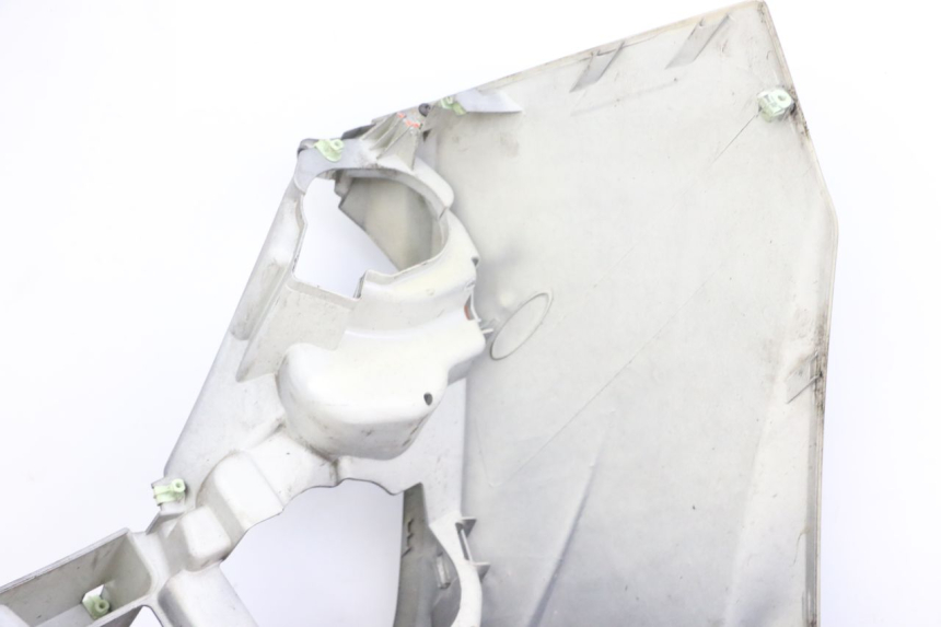 photo de FRONT FAIRING PEUGEOT SATELIS 250 (2006 - 2012) - Additional view of the item