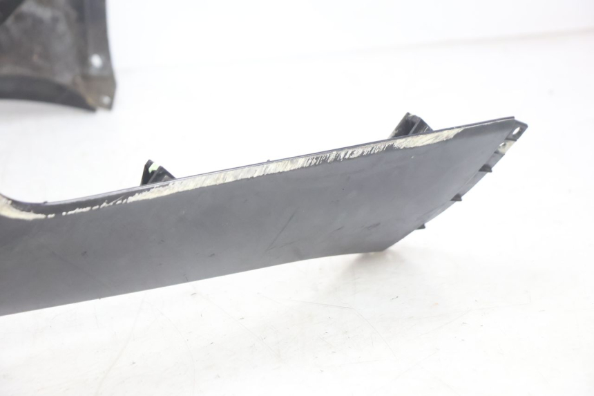 photo de FRONT FAIRING PEUGEOT SATELIS 125 (2006 - 2009) - High-resolution close-up