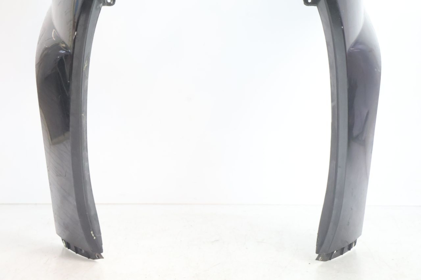 photo de FRONT FAIRING PEUGEOT SATELIS 125 (2006 - 2009) - Zoom on usage condition