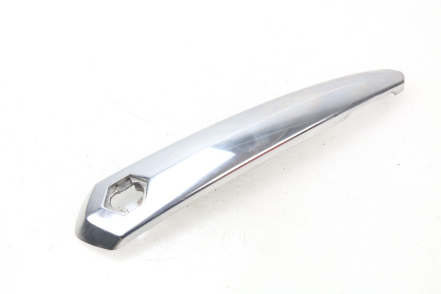 photo de UPPER FRONT FAIRING PIAGGIO BEVERLY 500 (2003 - 2007) - Main view