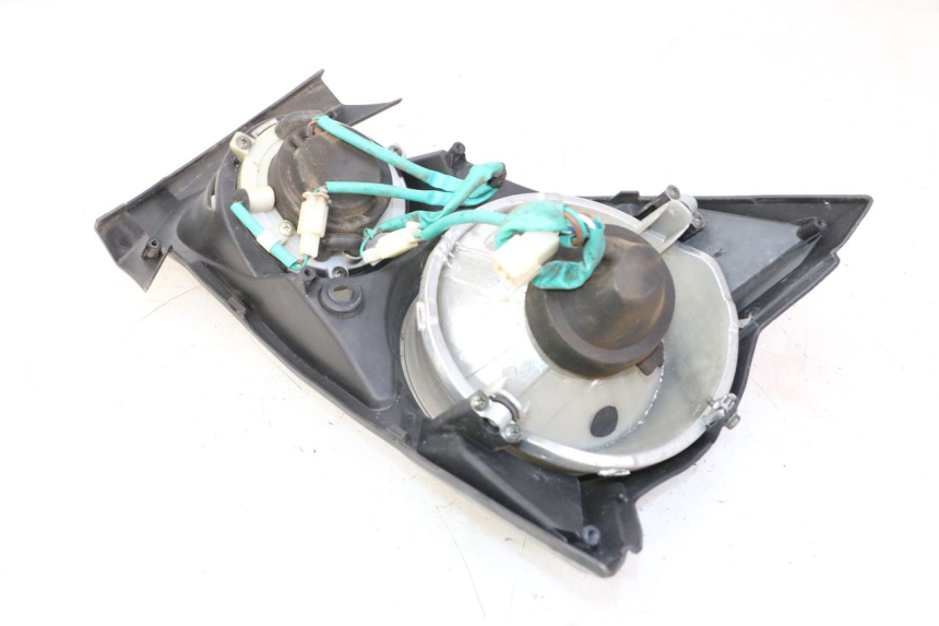 photo de UPPER FRONT PANEL SYM CROX 4T 50 (2016 - 2023) - Fixing points details