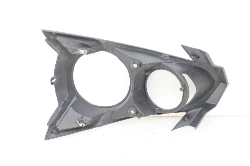 photo de UPPER FRONT PANEL SYM CROX 4T 50 (2016 - 2023) - Zoom on usage condition