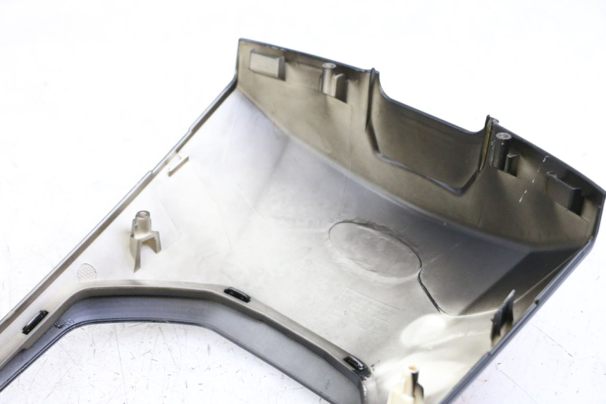 photo de UPPER FRONT FAIRING WAYSCRAL E-START 1 (2018 - 2022) - Zoom on usage condition