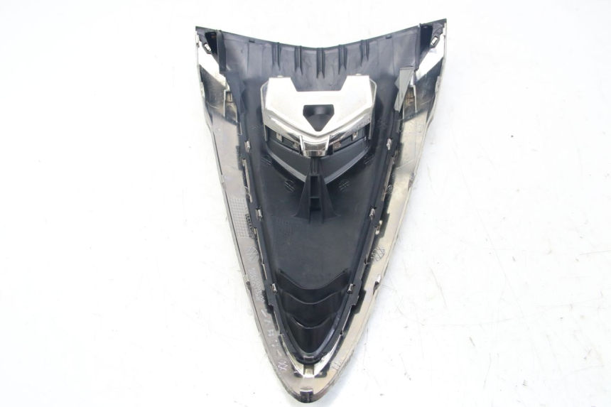 photo de UPPER FRONT PANEL YAMAHA D'ELIGHT DELIGHT 125 (2017 - 2020) - Technical close-up