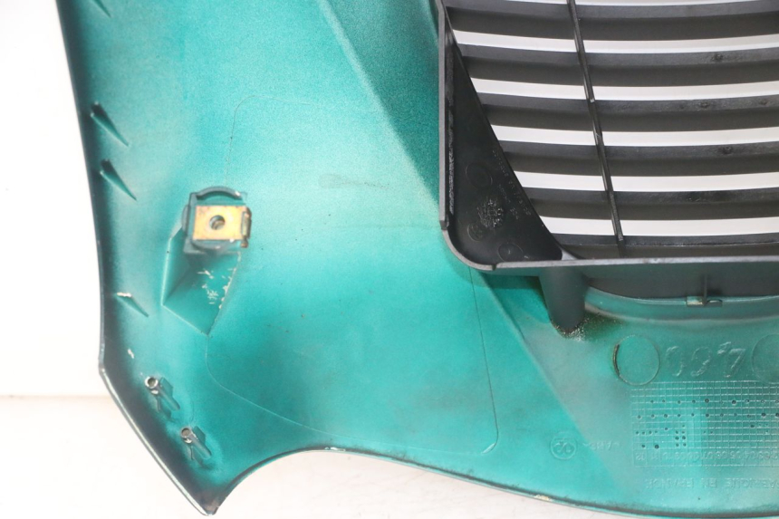 photo de UPPER FRONT FAIRING PEUGEOT ELYSEO 125 (1999 - 2004) - Product overview