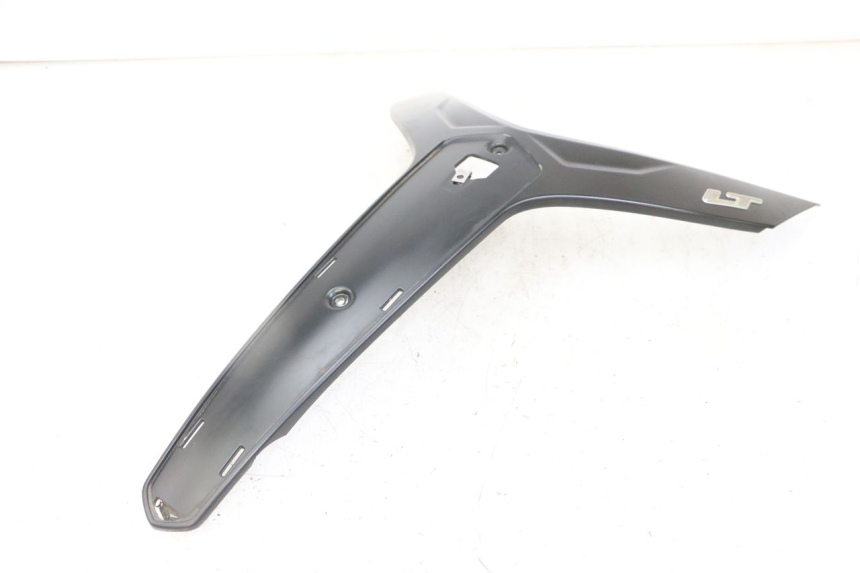photo de UPPER FRONT FAIRING PIAGGIO IE MP3 YOURBAN 300 (2011 - 2016) - Technical close-up