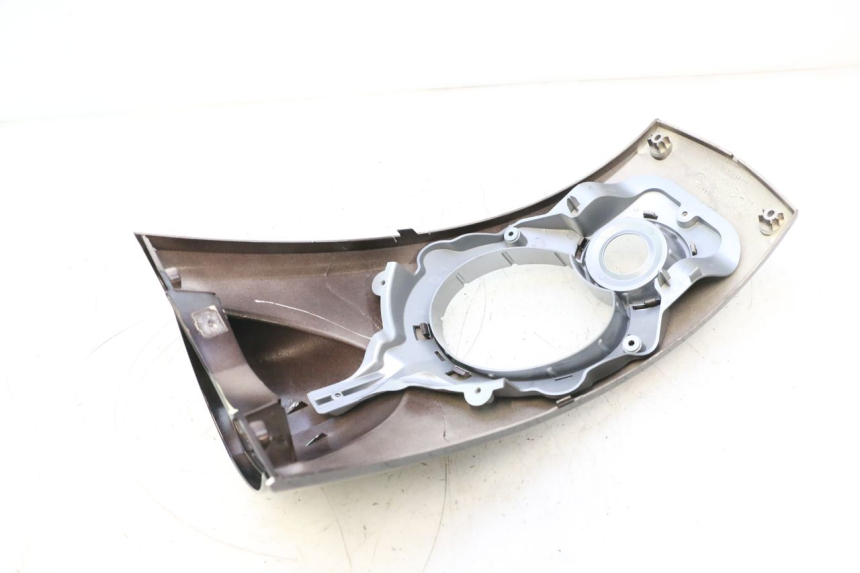 photo de UPPER FRONT FAIRING PEUGEOT LUDIX ONE 50 (2004 - 2013) - Alternative perspective