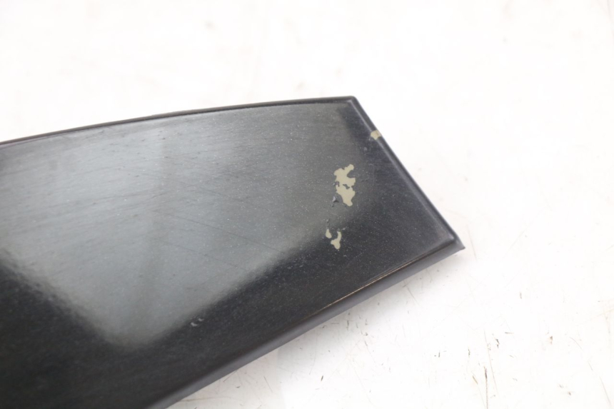 photo de UPPER FRONT PANEL PIAGGIO MP3 LT 400 (2007 - 2012) - Product overview