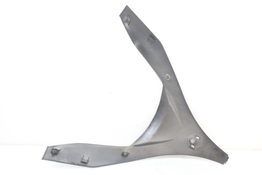 photo de UPPER FRONT PANEL PIAGGIO MP3 LT 400 (2007 - 2012) - Markings and original references