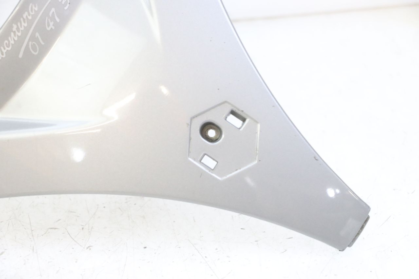 photo de UPPER FRONT FAIRING PIAGGIO MP3 LT 300 (2010 - 2016) - Technical close-up