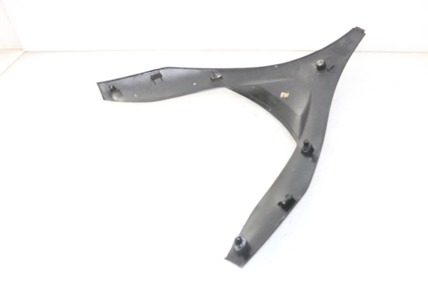 photo de UPPER FRONT PANEL PIAGGIO MP3 500 (2011 - 2015) - Technical close-up