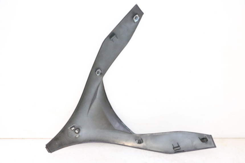 photo de UPPER FRONT PANEL PIAGGIO MP3 125 (2006 - 2014) - Component detail