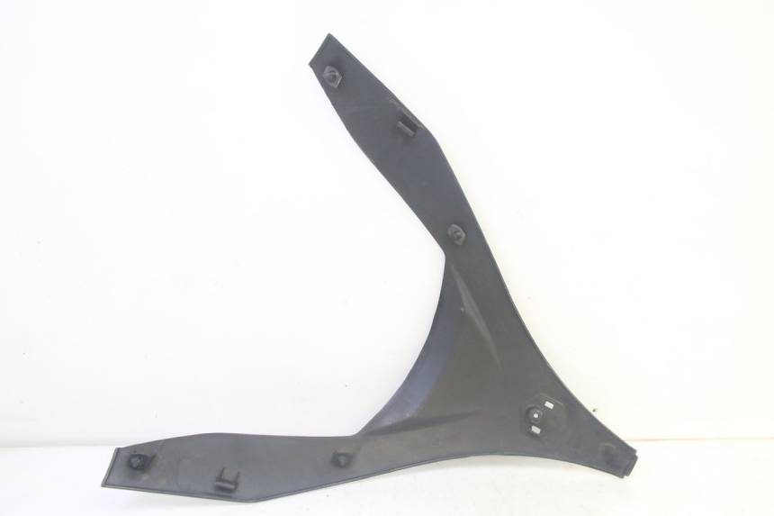 photo de UPPER FRONT FAIRING PIAGGIO MP3 RL 250 (2006 - 2010) - Technical close-up