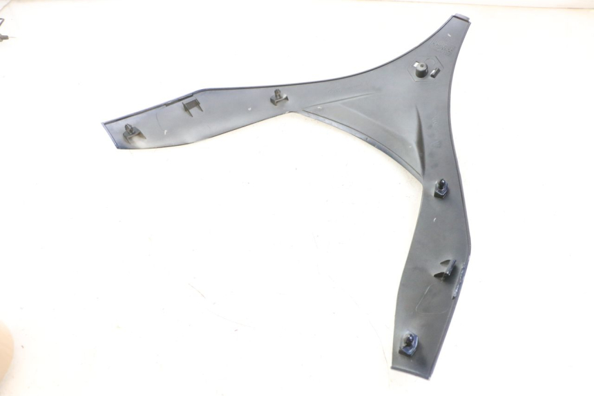 photo de UPPER FRONT FAIRING PIAGGIO MP3 RL 250 (2006 - 2010) - Product overview