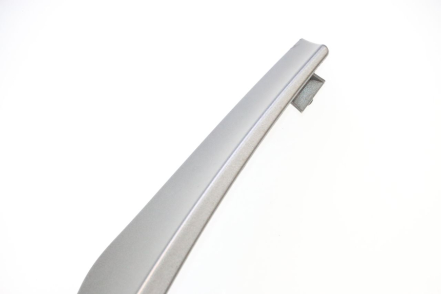photo de UPPER FRONT FAIRING PIAGGIO MP3 500 (2016 - 2018) - Additional view of the item