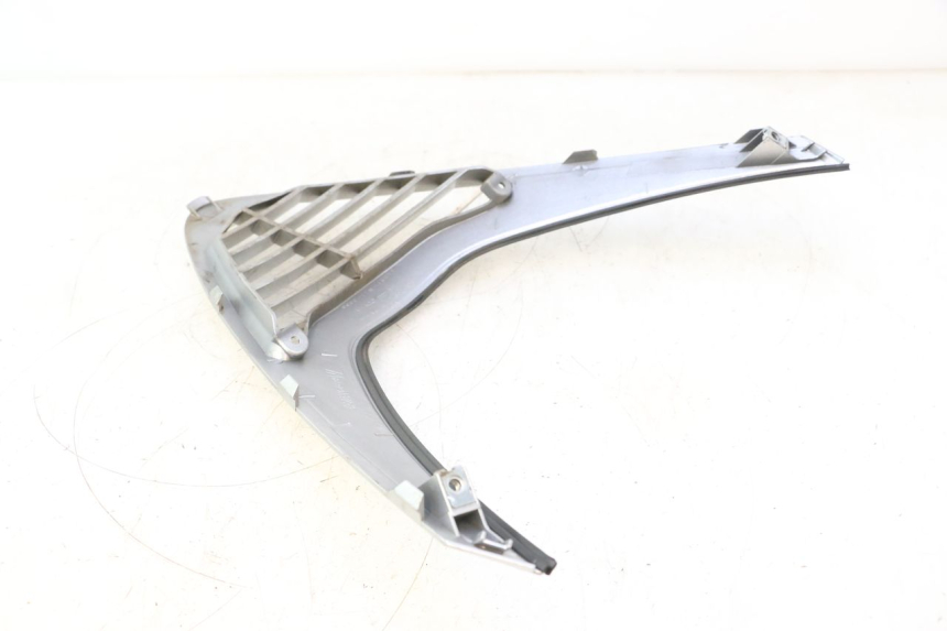 photo de UPPER FRONT FAIRING DAELIM S2 125 (2006 - 2007) - Product overview