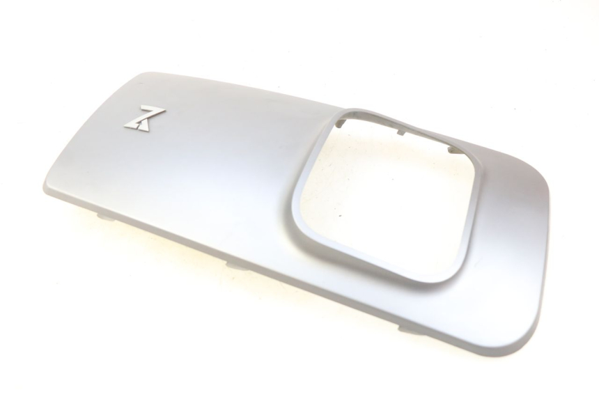 photo de UPPER FRONT PANEL LVNENG S5 1 (2019 - 2023) - Fixing points details