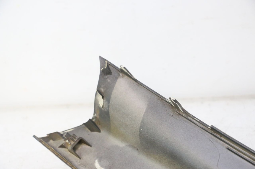 photo de UPPER FRONT FAIRING PEUGEOT SATELIS 125 (2013 - 2018) - Product overview