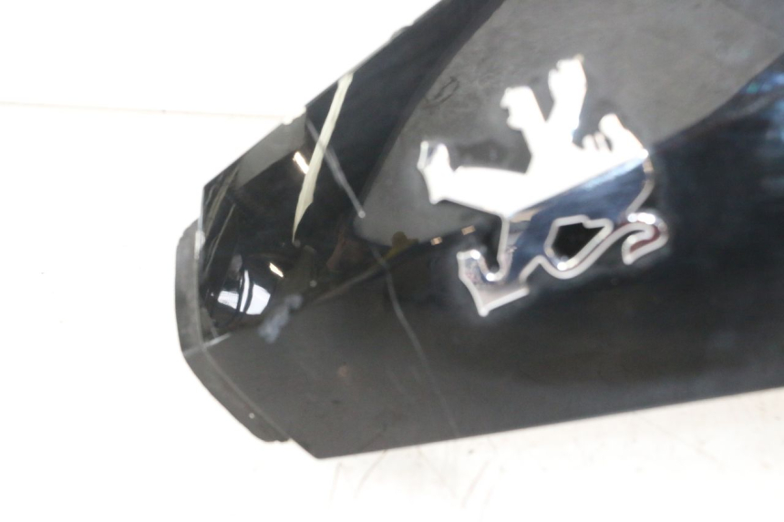 photo de UPPER FRONT FAIRING PEUGEOT SATELIS 125 (2006 - 2009) - Component detail