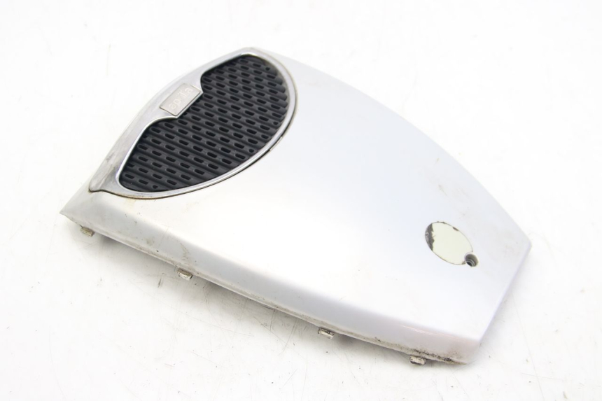 photo de UPPER FRONT PANEL APRILIA SCARABEO 4T 50 (2009 - 2017) - Alternative perspective