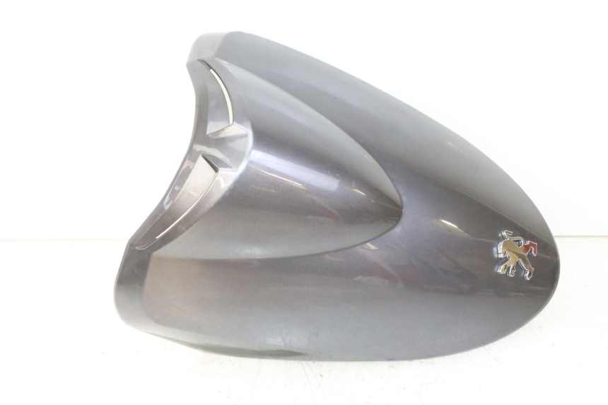 photo de UPPER FRONT PANEL PEUGEOT V-CLIC VCLIC 50 (2007 - 2013) - Fixing points details