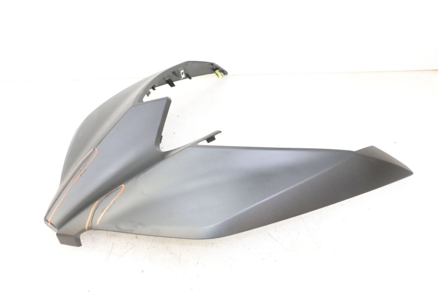 photo de UPPER FRONT FAIRING YAMAHA XMAX X-MAX 125 (2021 - 2025) - Distinctive features