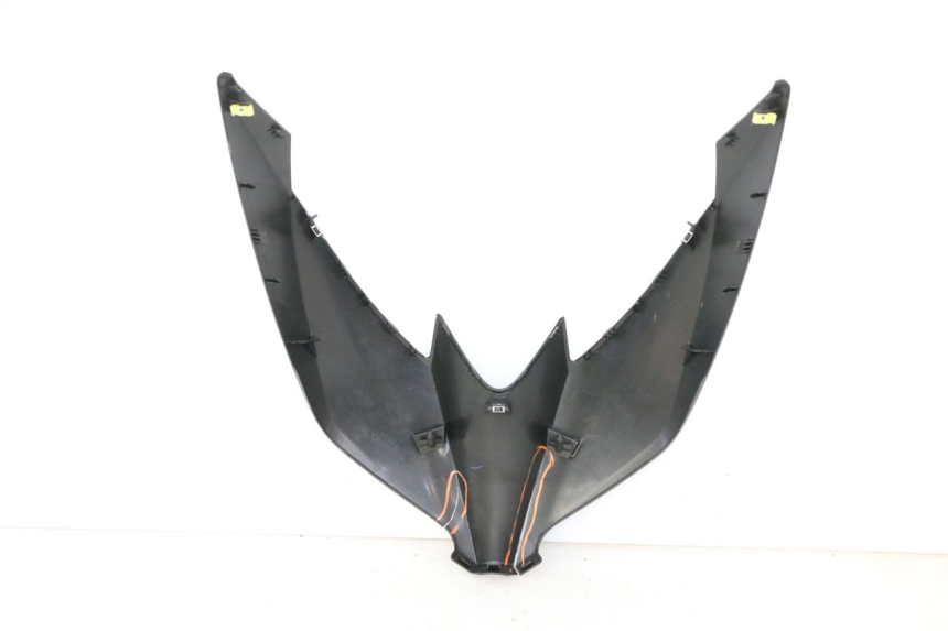 photo de UPPER FRONT FAIRING YAMAHA XMAX X-MAX 125 (2021 - 2025) - Fixing points details