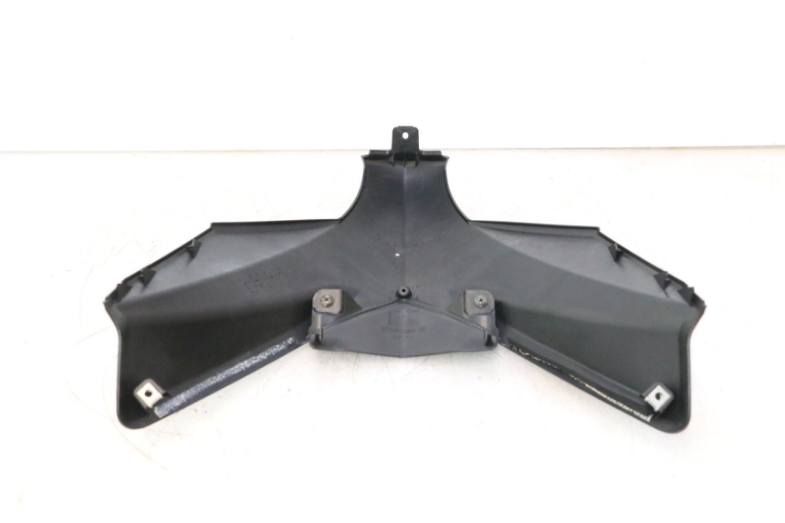 photo de UPPER FRONT FACE YAMAHA X-MAX XMAX 125 (2010 - 2013) - Markings and original references