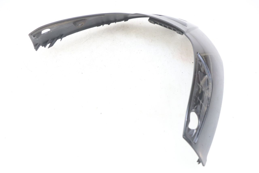 photo de UPPER FRONT PANEL PIAGGIO X8 125 (2004 - 2007) - Technical close-up