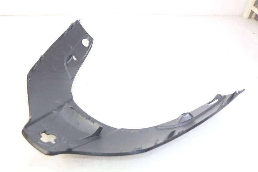 photo de UPPER FRONT PANEL PIAGGIO X8 125 (2004 - 2007) - Alternative perspective