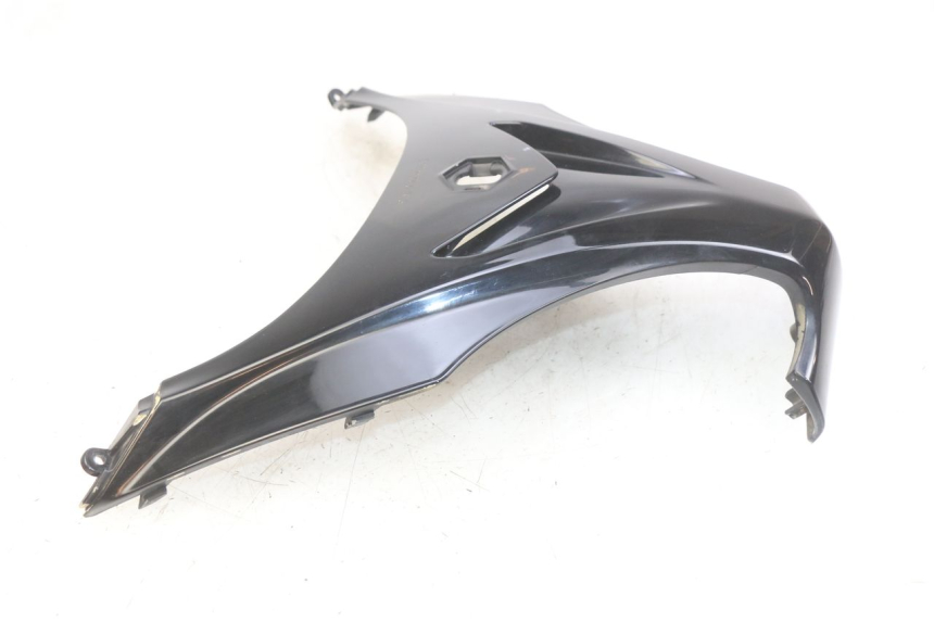 photo de UPPER FRONT PANEL PIAGGIO X9 EVOLUTION 125 (2003 - 2007) - Technical close-up