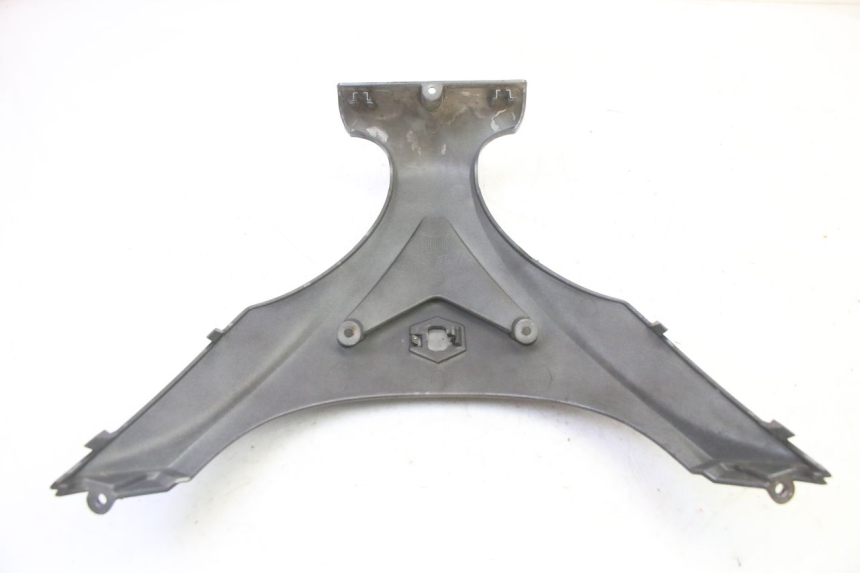 photo de UPPER FRONT PANEL PIAGGIO X9 EVOLUTION 125 (2003 - 2007) - Additional view of the item