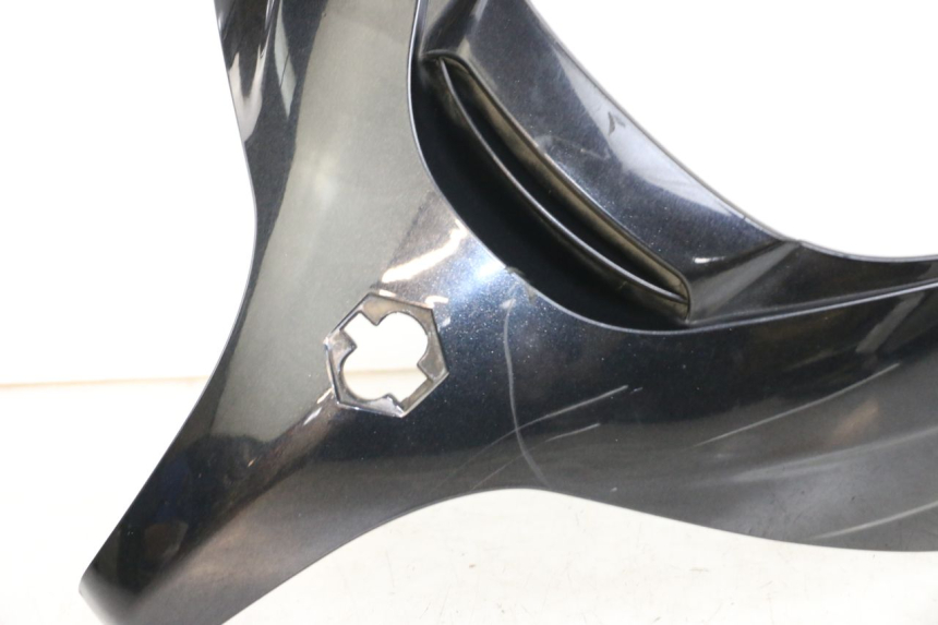 photo de UPPER FRONT PANEL PIAGGIO XEVO - X EVO 125 (2007 - 2017) - Surface and material condition