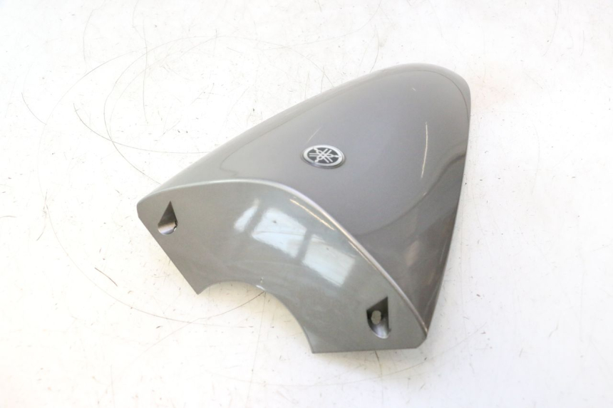 photo de UPPER FRONT FAIRING YAMAHA YP MAJESTY 125 (2002 - 2006) - Zoom on usage condition