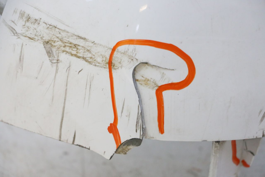 photo de FRONT FAIRING PEUGEOT TWEET PRO CARGO 50 (2018 - 2022) - Alternative angle