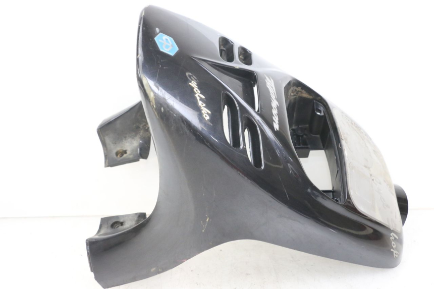 photo de FRONT PANEL PIAGGIO TYPHOON 80 (1994 - 1997) - Distinctive features