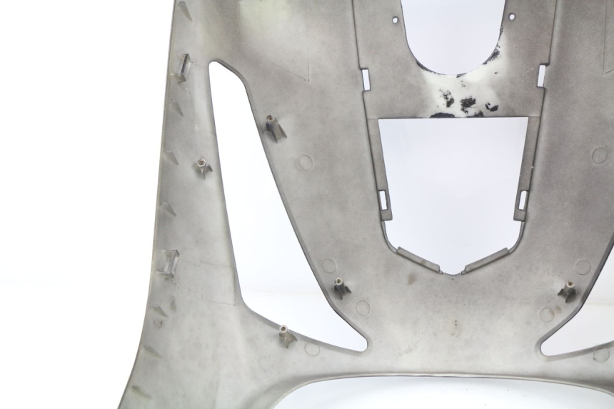 photo de FRONT FAIRING RAZZO VENICE 50 (2009 - 2014) - Zoom on usage condition