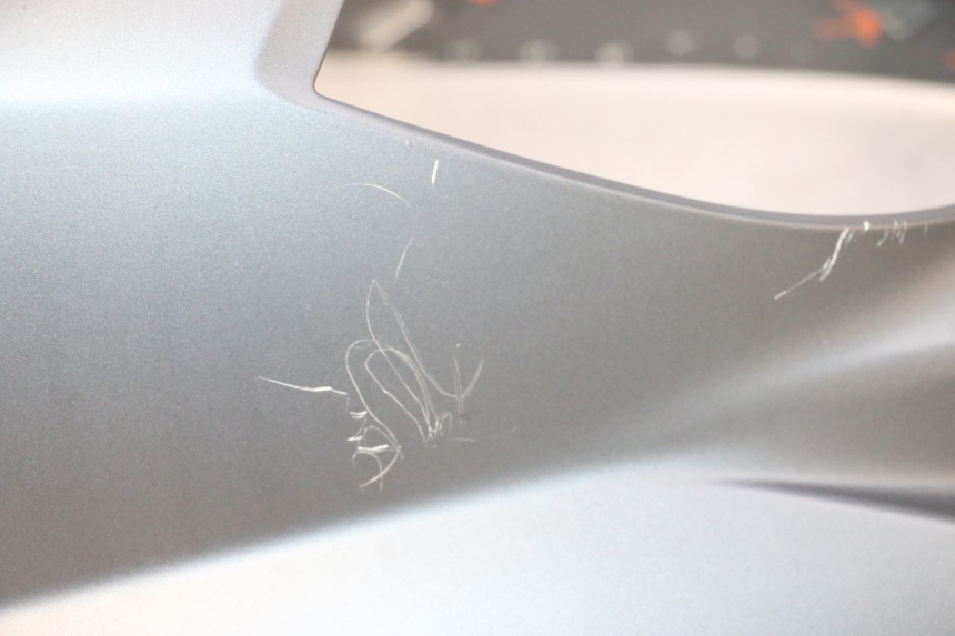 photo de FRONT FAIRING YAMAHA X-MAX XMAX 125 (2010 - 2013) - Alternative perspective