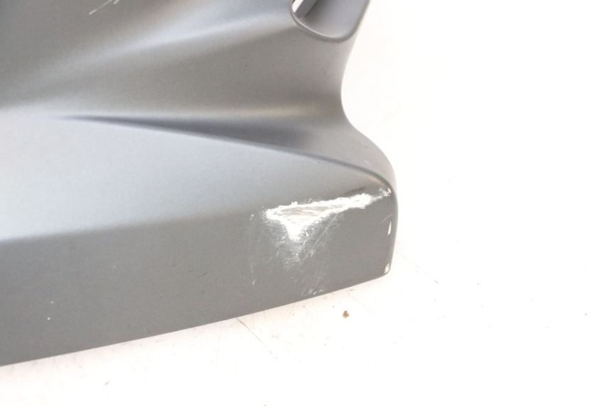 photo de FRONT FAIRING YAMAHA X-MAX XMAX 125 (2010 - 2013) - Technical close-up