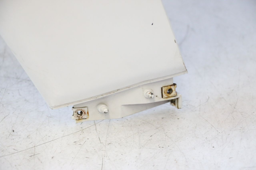 photo de FRONT PANEL YAMAHA XMAX X-MAX 125 (2006 - 2009) - Zoom on usage condition