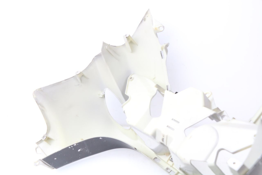 photo de FRONT PANEL PIAGGIO X9 125 (2000 - 2003) - Component detail