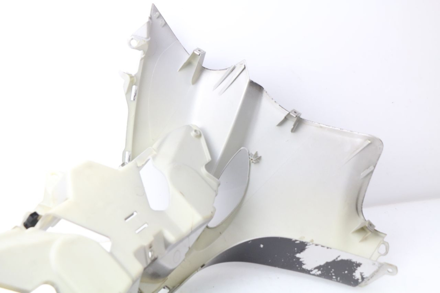 photo de FRONT PANEL PIAGGIO X9 125 (2000 - 2003) - Zoom on usage condition