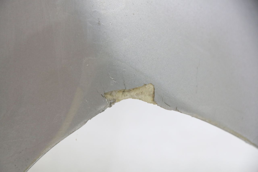 photo de FRONT PANEL PIAGGIO X9 125 (2000 - 2003) - Fixing points details