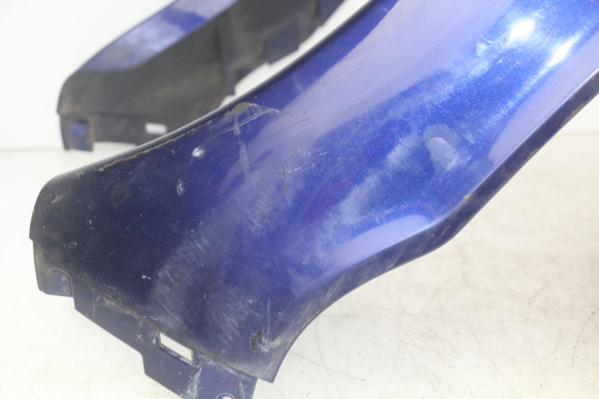 photo de FRONT PANEL YAMAHA YP MAJESTY 400 (2004 - 2008) - Distinctive features