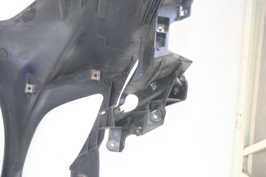 photo de FRONT PANEL YAMAHA YP MAJESTY 400 (2004 - 2008) - Focus on structure