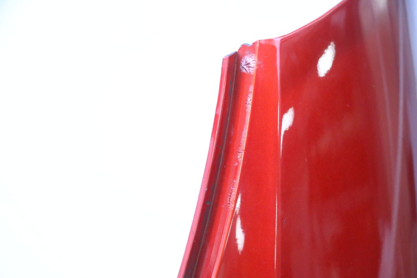 photo de FRONT FAIRING YAMAHA YP MAJESTY 125 (1998 - 2001) - Distinctive features
