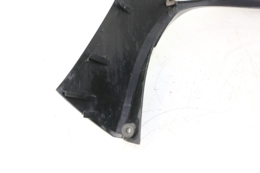 photo de FRONT FAIRING YAMAHA YP MAJESTY 125 (2007 - 2010) - Surface and material condition