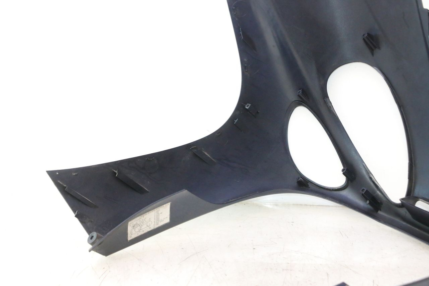 photo de FRONT PANEL YAMAHA YP MAJESTY 125 (2002 - 2006) - Zoom on usage condition